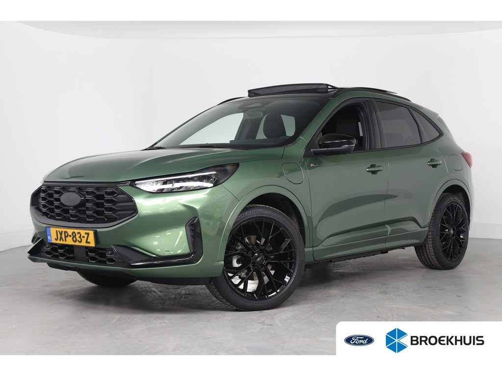Ford Kuga Plug-In Hybrid ST-Line Black Pack | Trekhaak Elek. Wegklapbaar | Elek. Panoramadak | Winter Pack | Driver Assistance Pack
