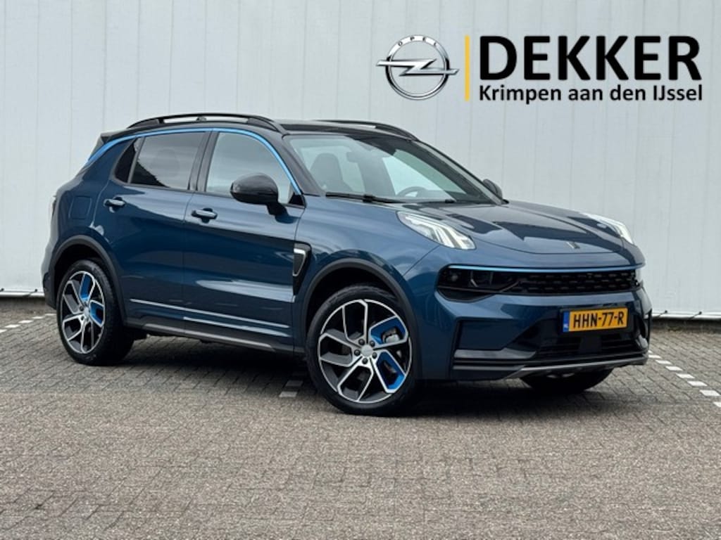 Lynk & Co 01 1.5 Hybrid 262PK met Zwarte hemel, Panoramadak, Infinity Sound, Navi/360-Camera, Memory-Stoelen