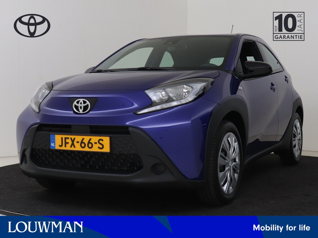 Toyota Aygo X 1.0 VVT-i MT Play