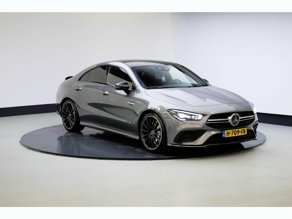 Mercedes-Benz CLA AMG 35 4MATIC 1e eigenaar | NL auto | NW motor | Garantie |