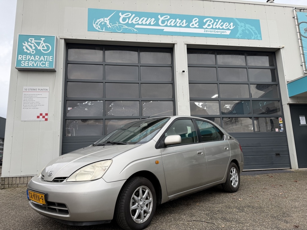 Toyota Prius 1.5 VVT-i