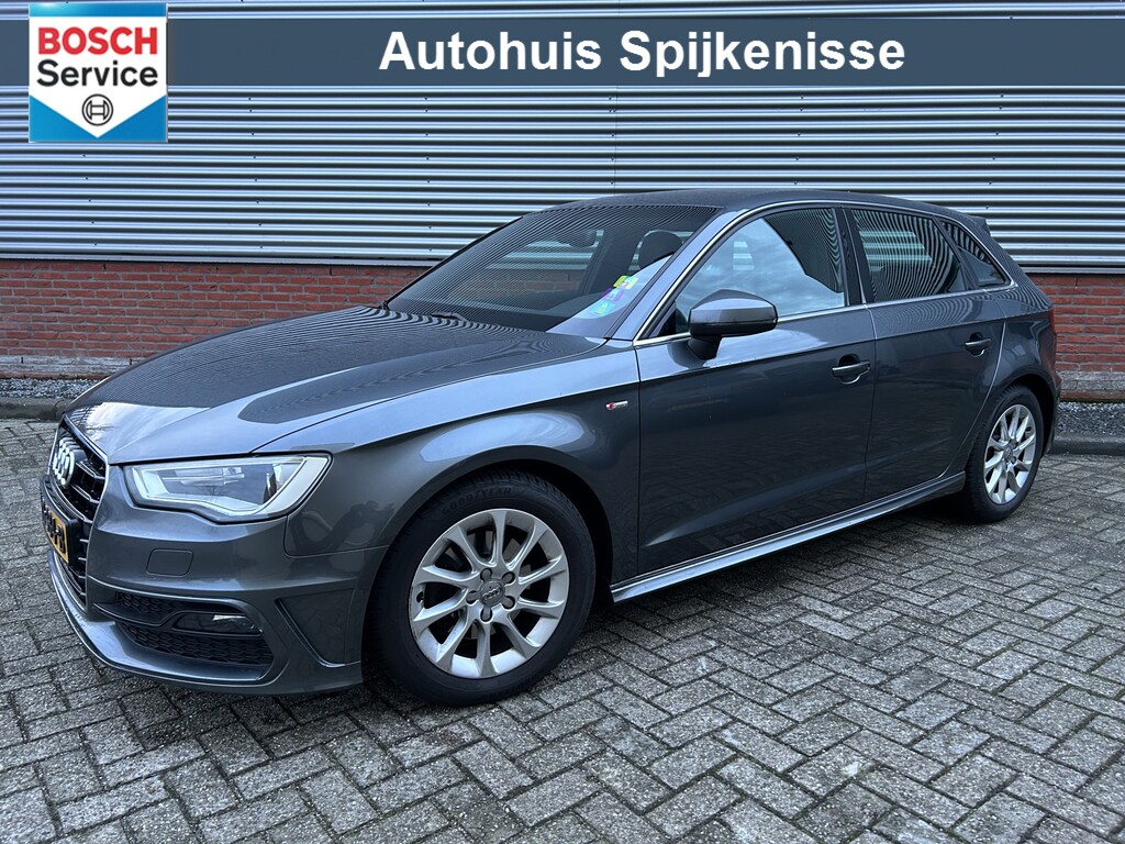 Audi A3 Sportback 1.2 TFSI Ambition Sport Edition | Dealer onderhouden | S-Line | Nette auto | Automaat | Trekhaak Afneembaar |