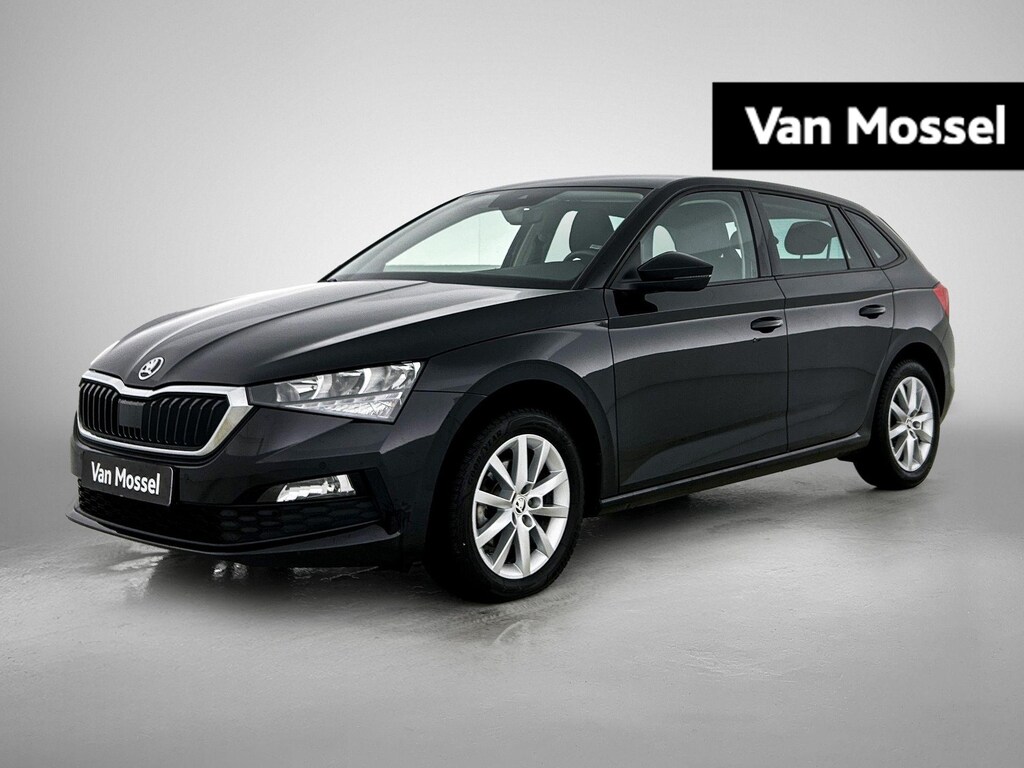 Skoda Scala 1.0 TSI Ambition | CLIMATE CONTROL | CRUISE CONTROL | STOELVERWARMING | NAVIGATIE | PARKEERSENSOREN V+A | APPLE CARPLAY |