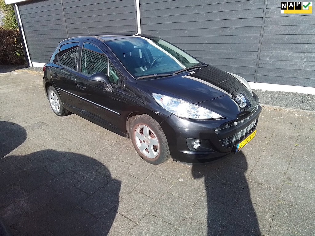 Peugeot 207 1.4 VTi Allure zeer lux,s