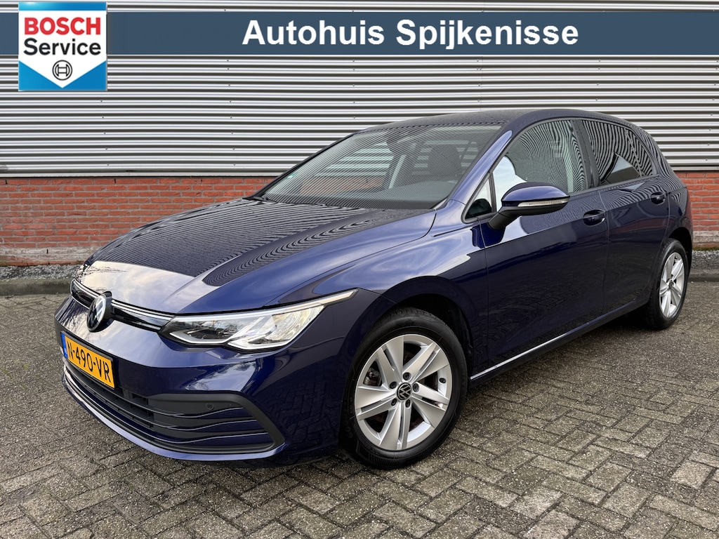 Volkswagen Golf 1.5 TSI Life | Camera | Lounge Pakket | Extra Getint Glas Achter | Apple Carplay/Android Auto |
