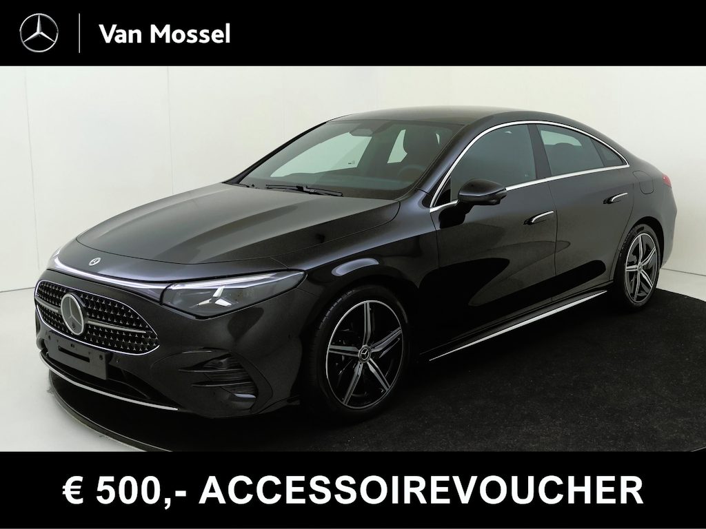 Mercedes-Benz CLA 200 AMG Line / Stoelverwarming / Achteruitrijcamera /