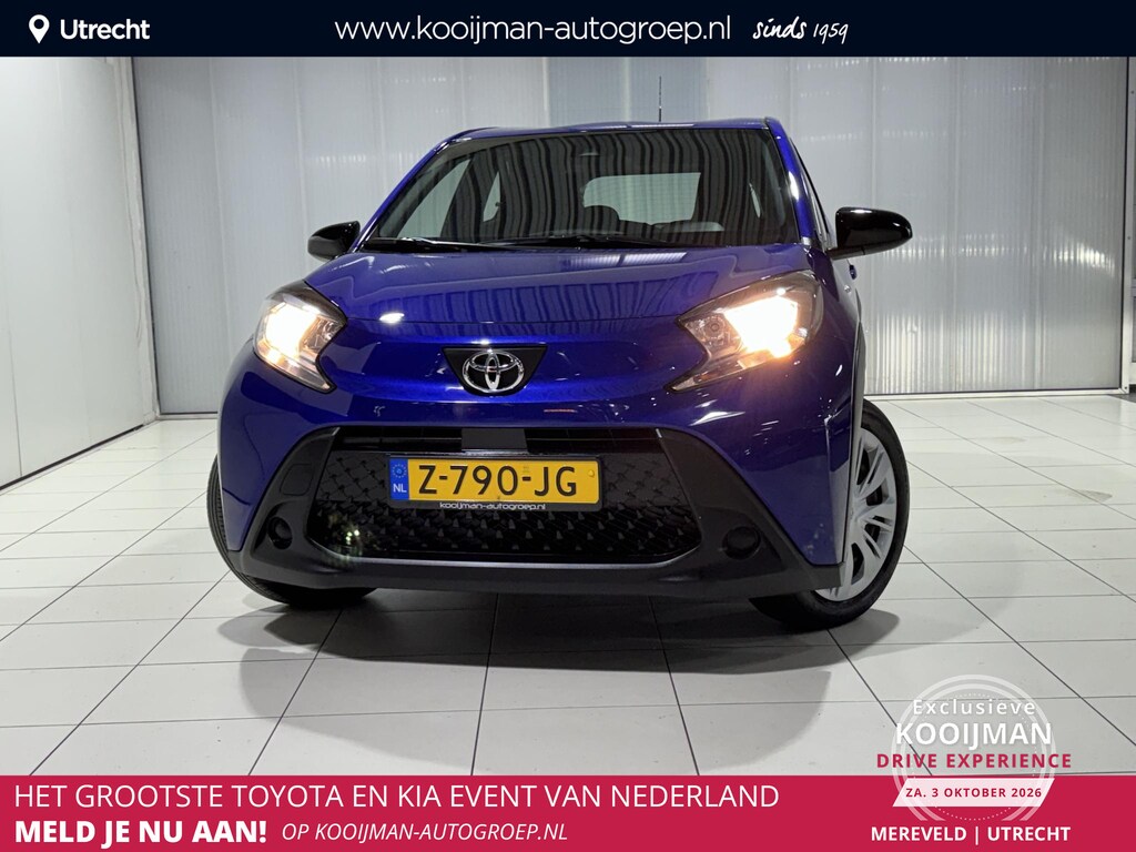 Toyota Aygo X 1.0 VVT-i S-CVT Play Automaat , Applecarplay/anroid auto , Camera , Adaptieve cruise control , BTW Auto , Orgineel NL
