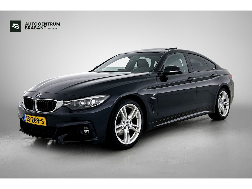 BMW 4-Serie Gran Coupe 418i High Executive (PANORAMADAK, STOELVERWARMING, CARPLAY, DEALER ONDERHOUDEN, GROOT NAVI, SPORTSTOELEN)