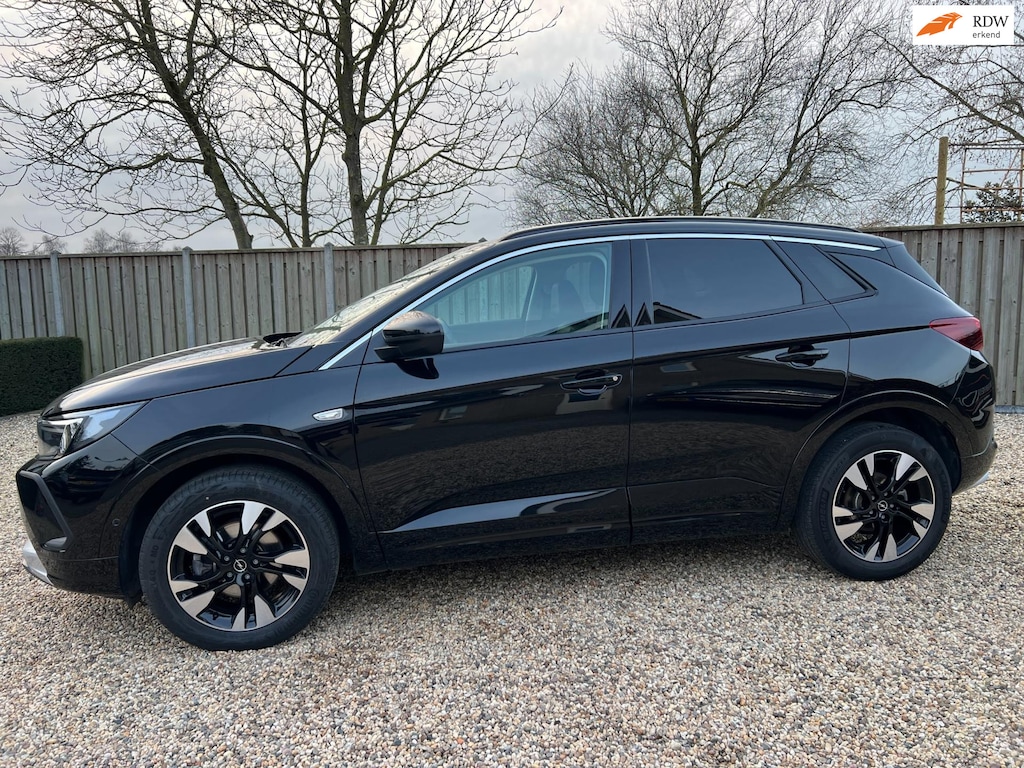 Opel Grandland 1.2 Turbo Ultimate Automaat & Navigatie & Camera & Winterpakket