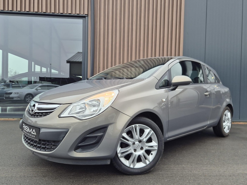 Opel Corsa 1.4-16V Active | Airco | Stuur-stoelverwarm. | Cruise