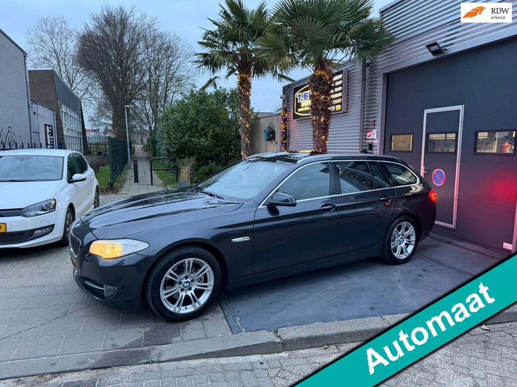 BMW 5-Serie Touring 523i Executive AIRCO Pano Dak