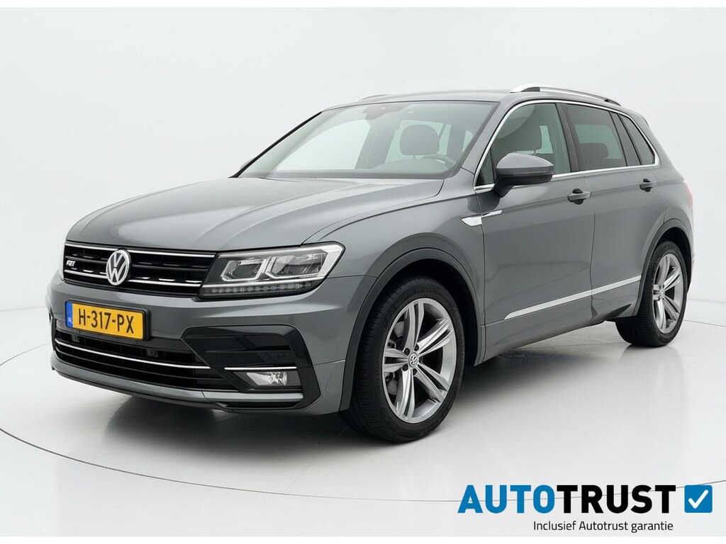 Volkswagen Tiguan 1.5 TSI R-LINE ADAPTIVE CRUISE DIGIDASH NAV