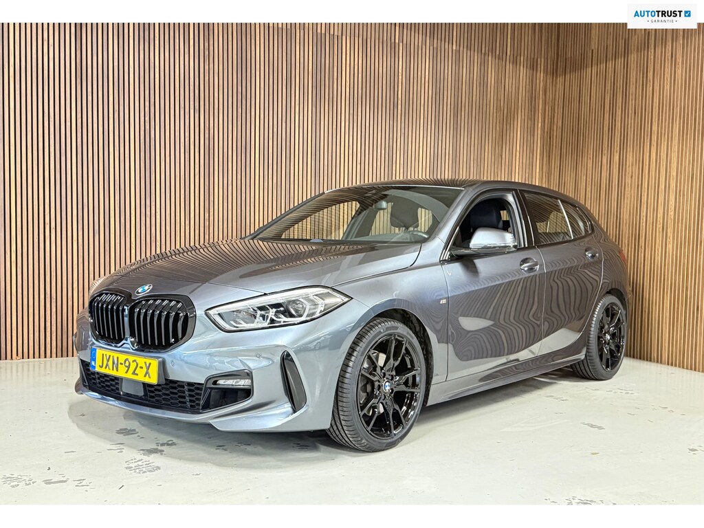 BMW 1-Serie 116i - M - Sport -