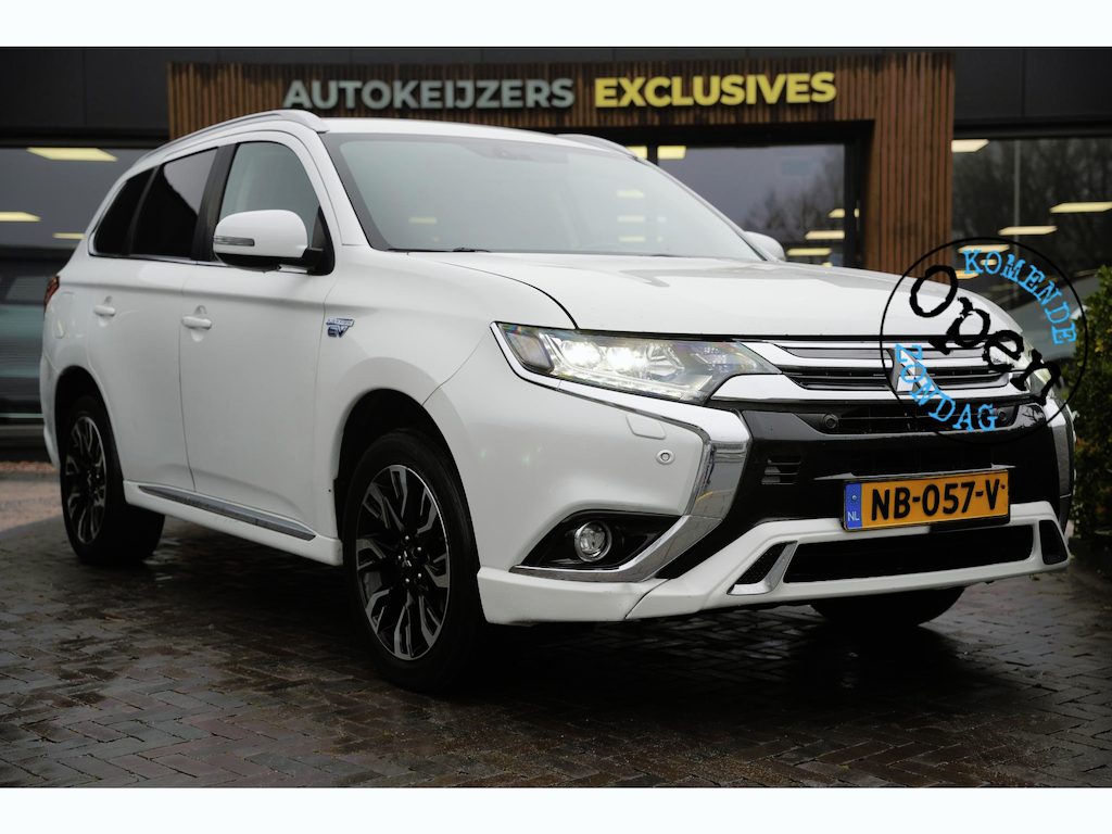 Mitsubishi Outlander 2.0 PHEV Premium Leer camera stoelverwarming