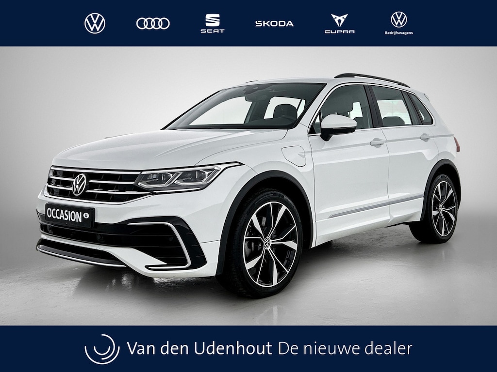 Volkswagen Tiguan 1.4 TSI eHybrid 245pk PHEV R-Line Business / Travel Assist / Adaptief onderstel / Demonstratieauto