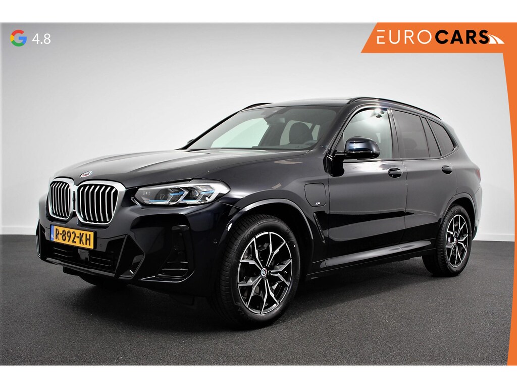 BMW X3 xDrive30e M Sport High Executive Panoramadak Camera Navigatie Adaptive Cruise Control DAB Stoelverwarming Apple Carplay LED Koplampen Climate Control 19 InchLichtmetalen velgen