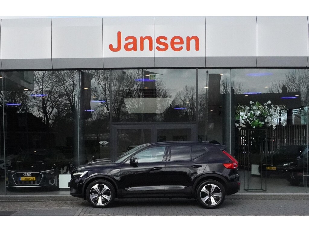 Volvo XC40 1.5 T5 Plug-in hybrid Plus Dark | CARPLAY | ELEK. STOELEN + MEMORY | ACC | ELEK. TREKHAAK | NAVI | 19 INCH