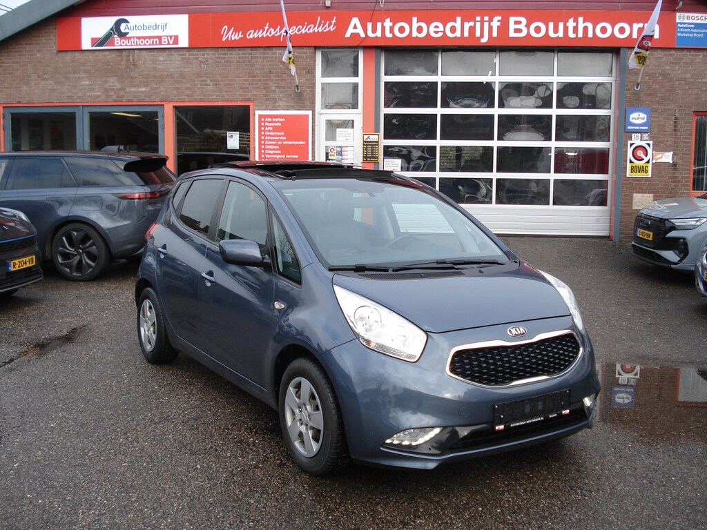 Kia Venga 1.6 CVVT DynamicLine AUTOMAAT