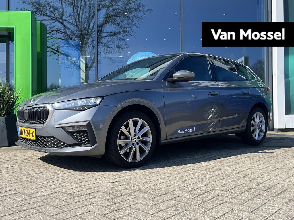Skoda Scala 1.0 TSI Business Edition AUTOMAAT | Adaptive Cruise Control | Camera | Parkeersensoren | Panoramadak | Lichtmetalen Velgen | Climate Control | Dodehoeksensoren | Stoelverwarming