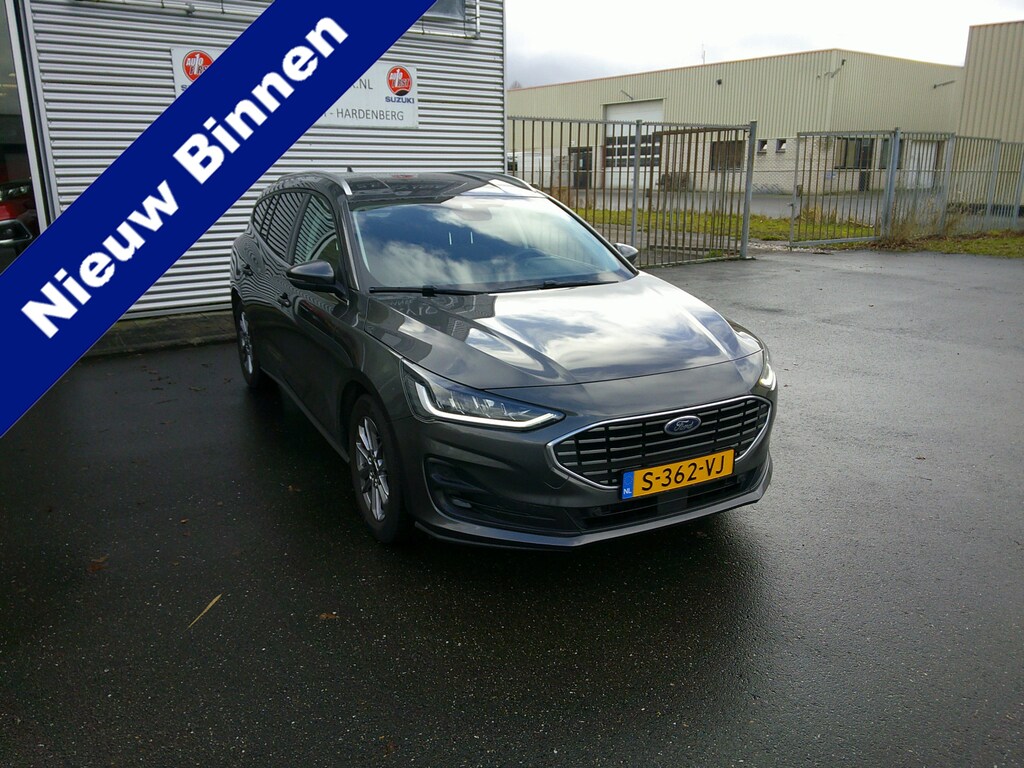 Ford Focus Wagon 1.0 EcoBoost Hybrid Titanium Staat in Hoogeveen