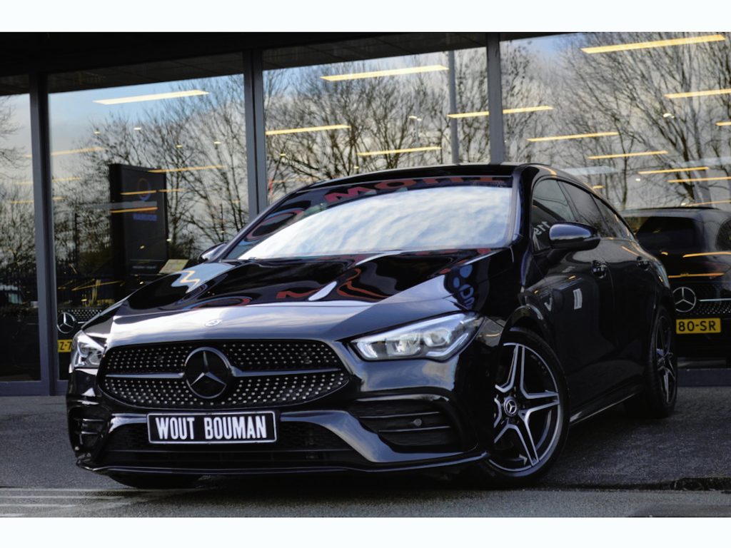 Mercedes-Benz CLA Shooting Brake 200 AMG Led Panorama Widescreen Sfeer Camera Night Augmented Pdc