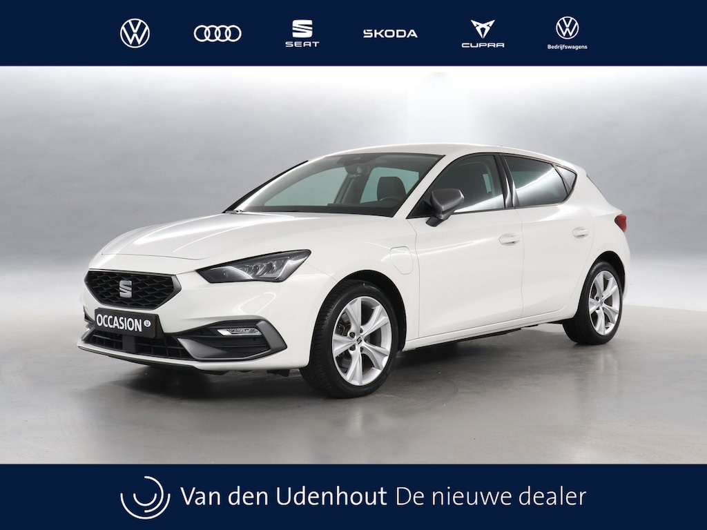 SEAT Leon 1.4 TSI 204pk eHybrid PHEV FR DSG / Navigatie / Stoel+Stuurverwarming / Parkeersensoren