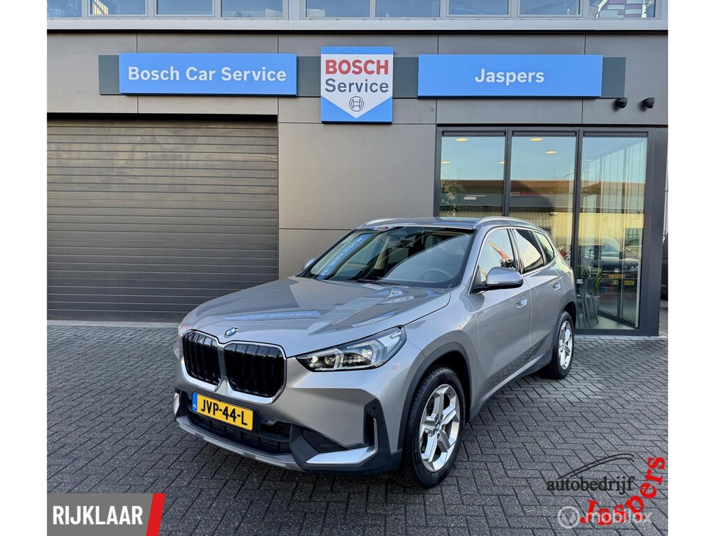 BMW X1 sDrive18i Premium Pack | Camera | Stoelverwarming | 18 inch
