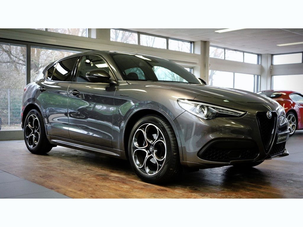 Alfa Romeo Stelvio 2.0 T AWD Veloce Lederen interieur delen | 280 pk |