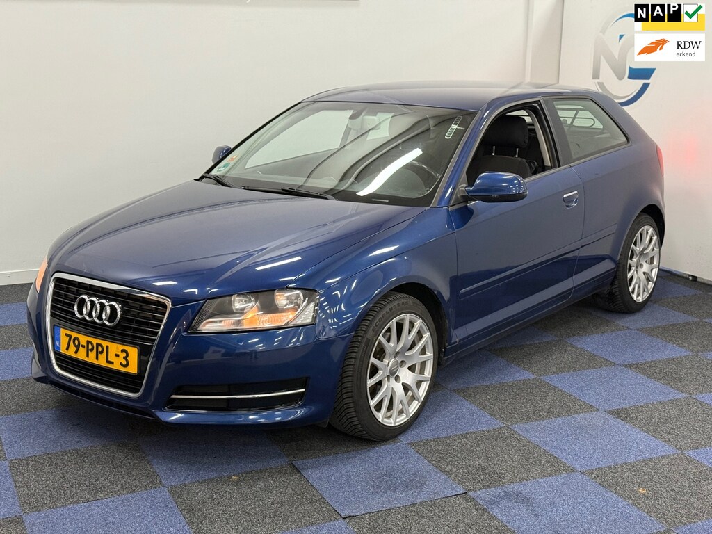 Audi A3 1.4 TFSI Ambiente Pro Line / NIEUWE KETTINGSET-WP / NAVI-MULTIMEDIA / DEALER ONDERHOUDEN