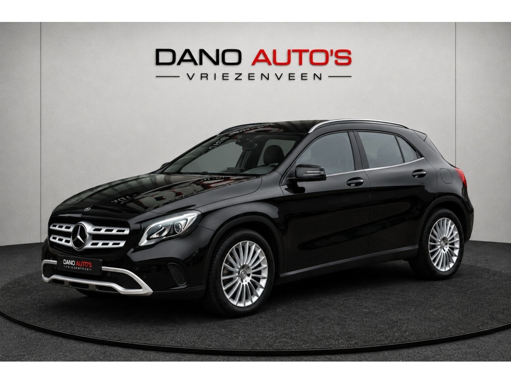 Mercedes-Benz GLA 180 Business Solution LED/Navi/Trekhaak