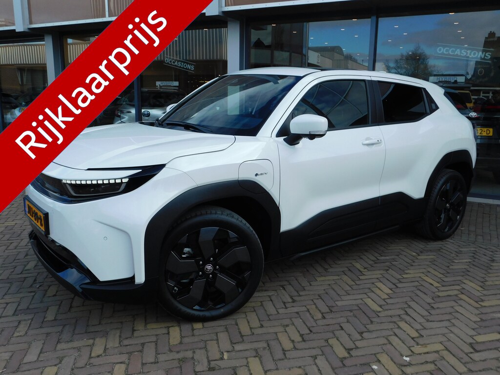 Toyota Urban Cruiser Executive 61 kWh *DEMO-DEAL*