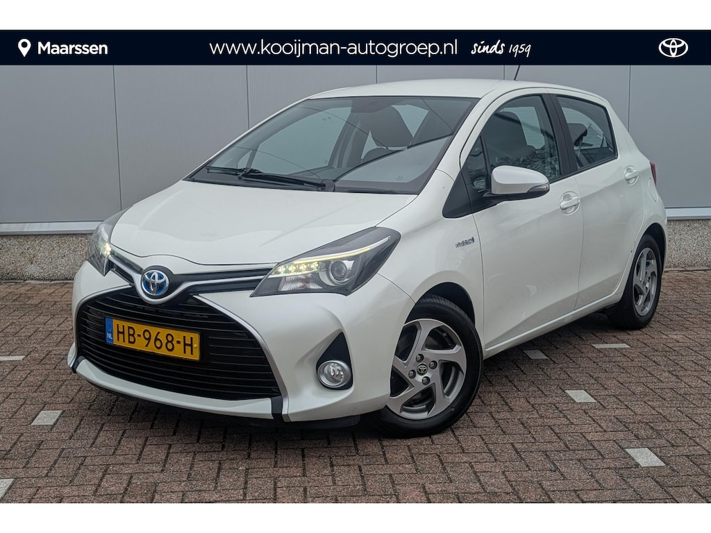 Toyota Yaris 1.5 Hybrid Lease / Automaat / Camera / NL-auto / Bluetooth telefoonvoorbereiding /