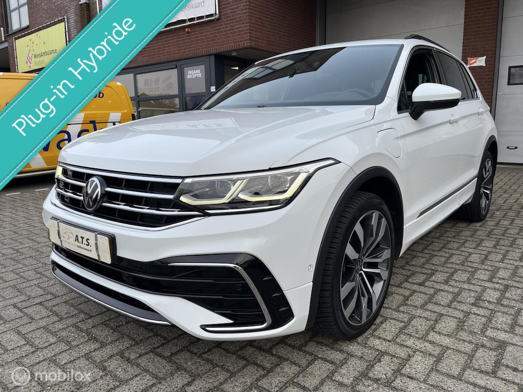 Volkswagen Tiguan 1.4 TSI eHybrid R-Line LED*PANO-DAK*TREKHAAK*