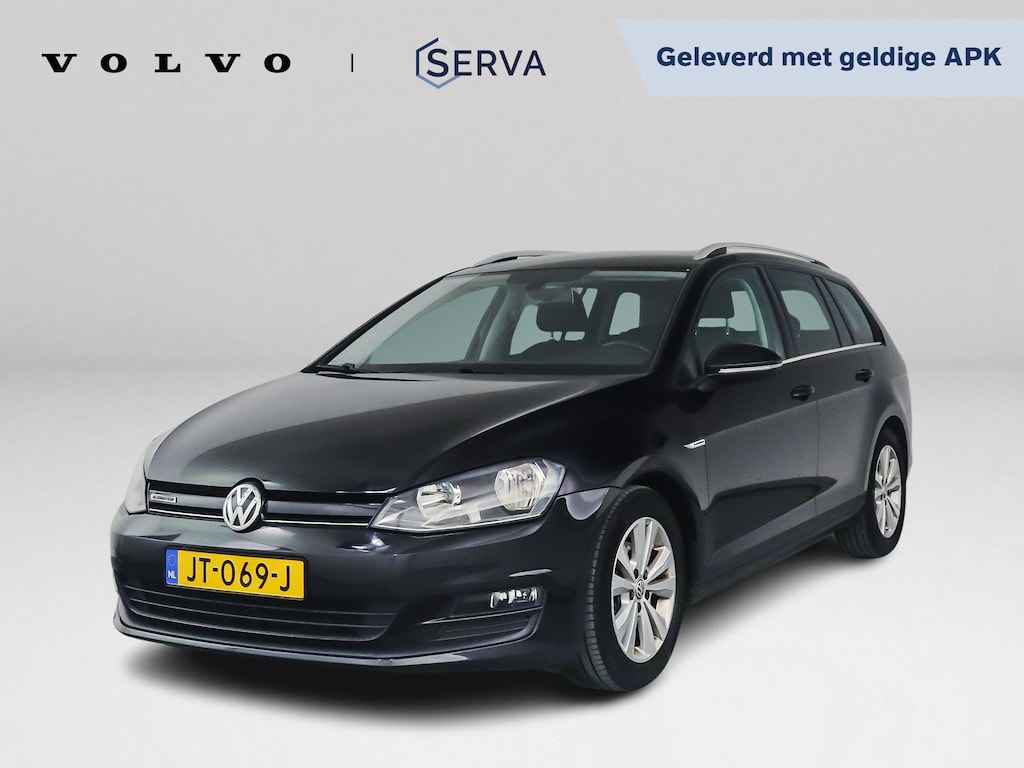 Volkswagen Golf Variant 1.0 TSI Connected Series | Parkeercamera | Airco | Cruise control | Trekhaak