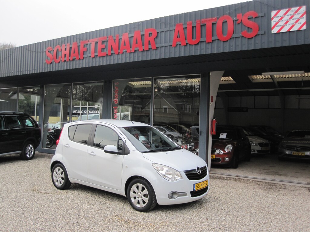 Opel Agila 1.2 Edition met trekhaak apk 02-02-2027