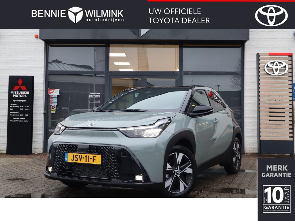 Toyota Aygo X Hybrid 115 pulse Bi-Tone |