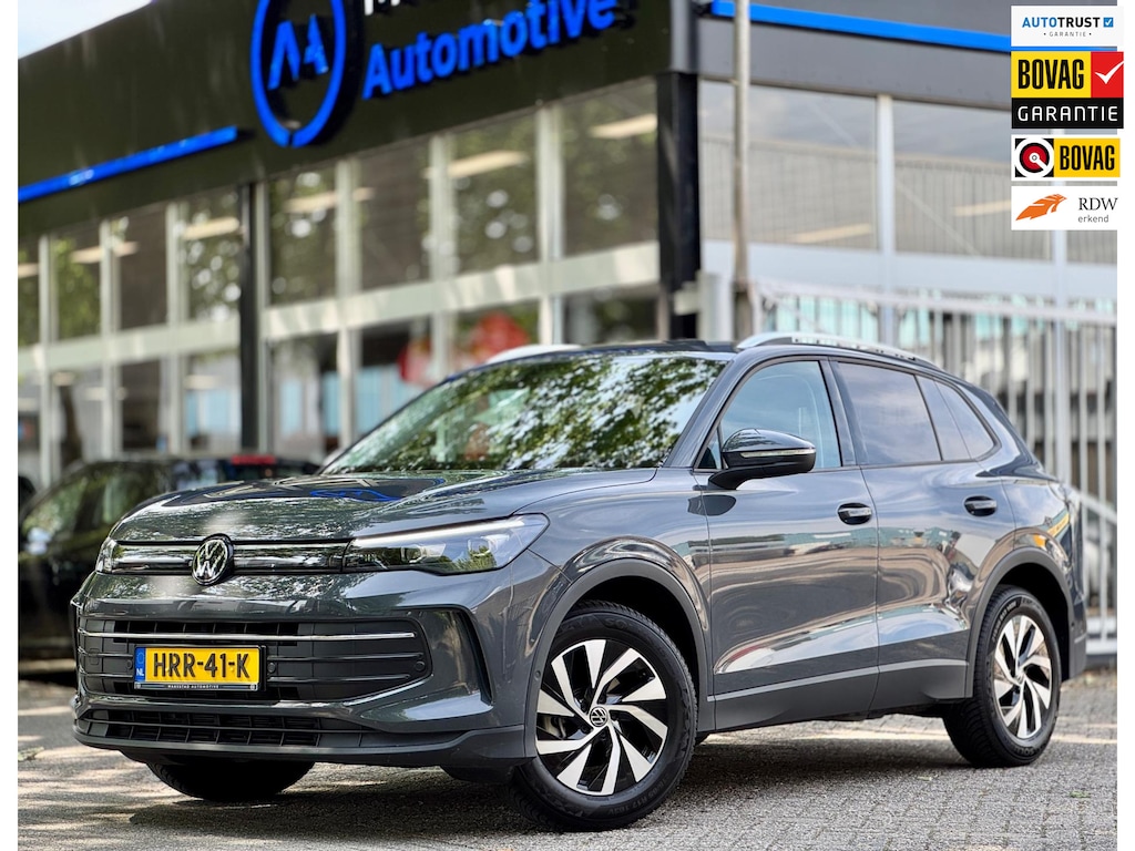 Volkswagen Tiguan 1.5 eTSI DSG Lane ass Drive pilot CarPlay 150 PK Keyless Camera Sfeerverlichting Life edition Direct leverbaar