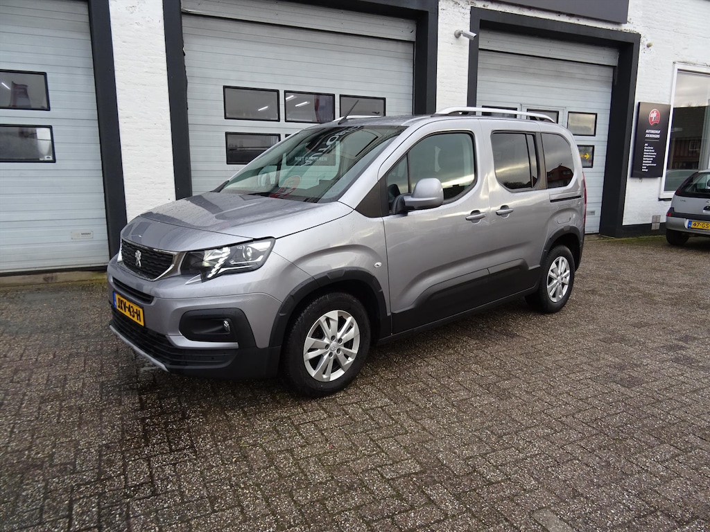 Peugeot Rifter 1.2 PureTech 110pk S&amp;S GT-Line