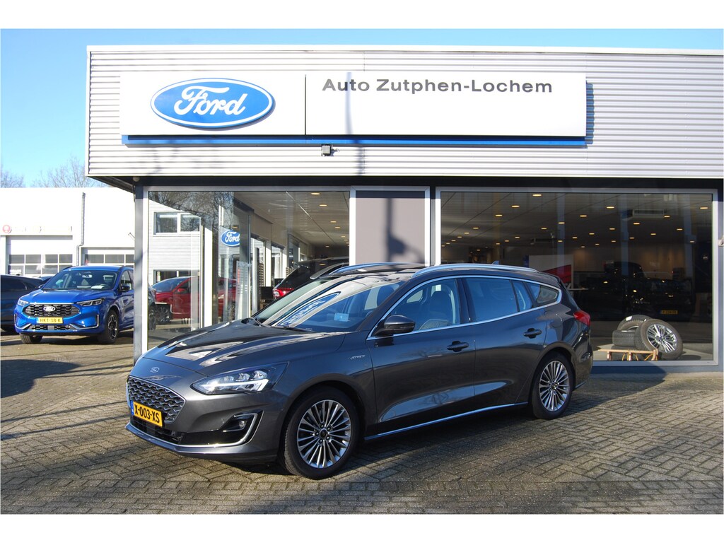 Ford Focus Wagon 1.0 EcoBoost 125PK Vignale | TREKHAAK | LEDER | LED KOPLAMPEN | HUD | WINTER PACK