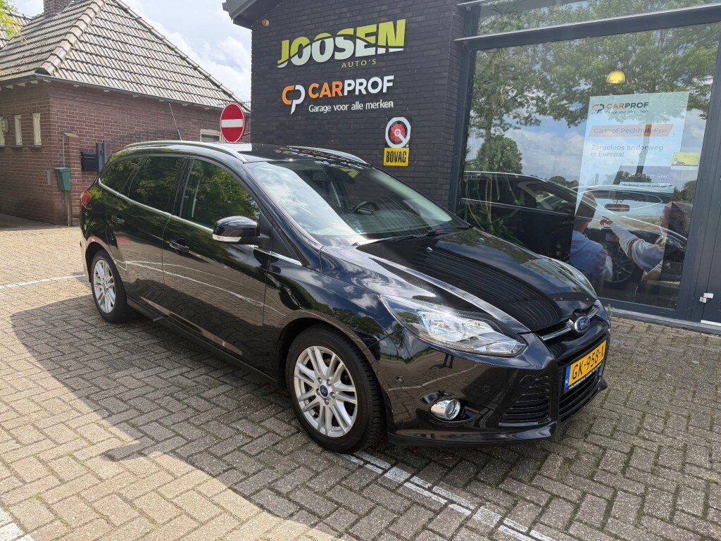 Ford Focus 1,0 TITANIUM