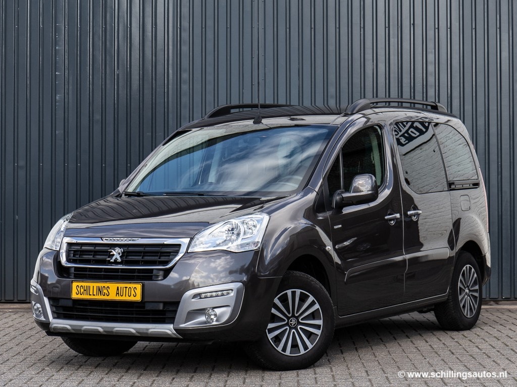 Peugeot Partner 1.2 PURETECH ALLURE Airco Navi Apple Carplay