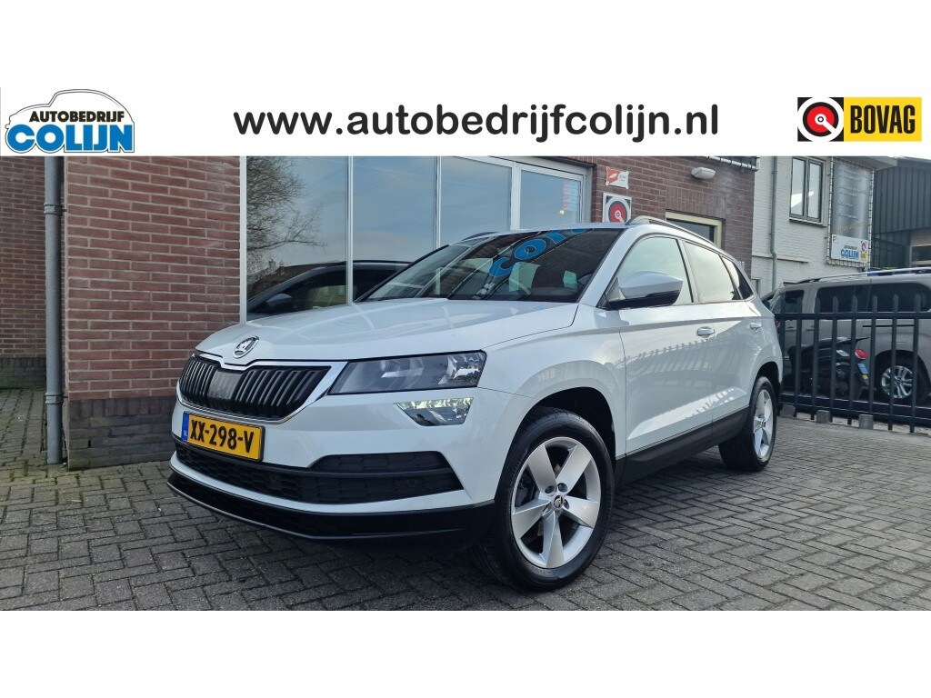 Skoda Karoq 1.5 TSI ACT Ambition Business, Metallic, BTW, Pano, Stoelverwarm