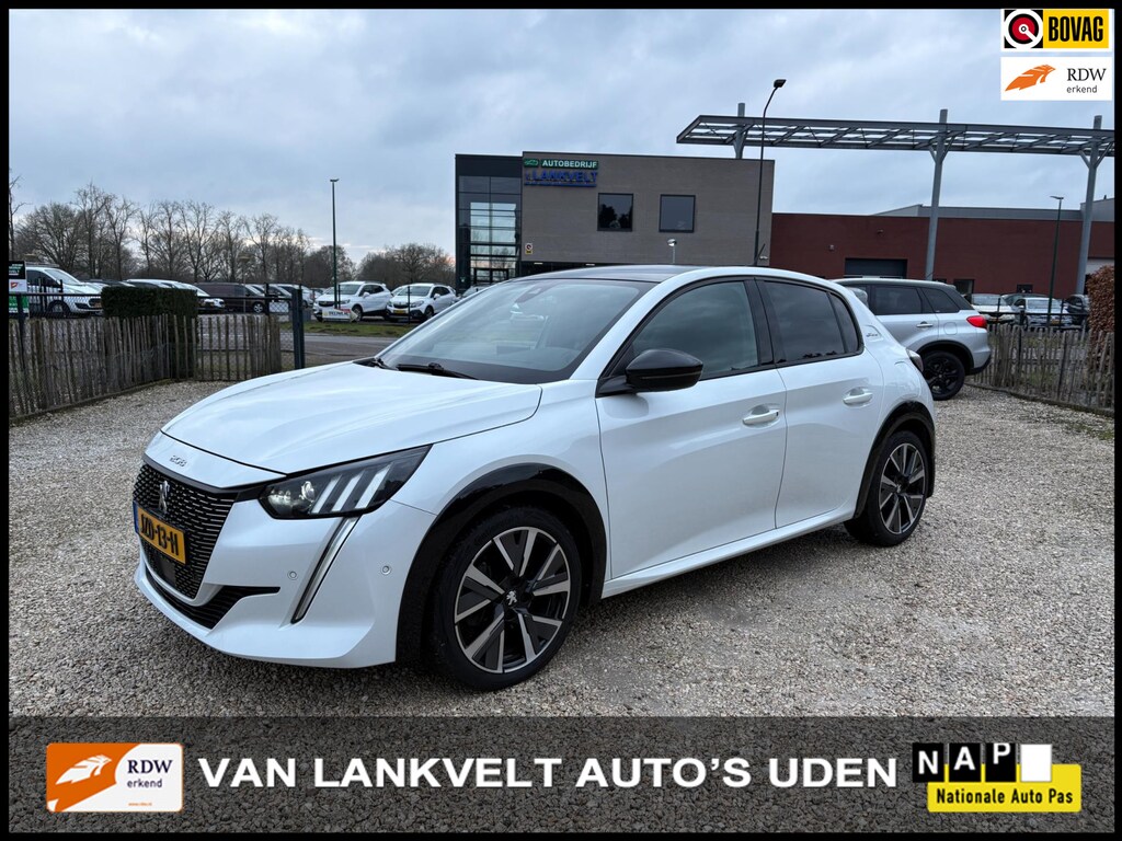 Peugeot 208 1.2 101pk GT-Pack Automaat Panorama, Massage, ACC, Apple Carplay