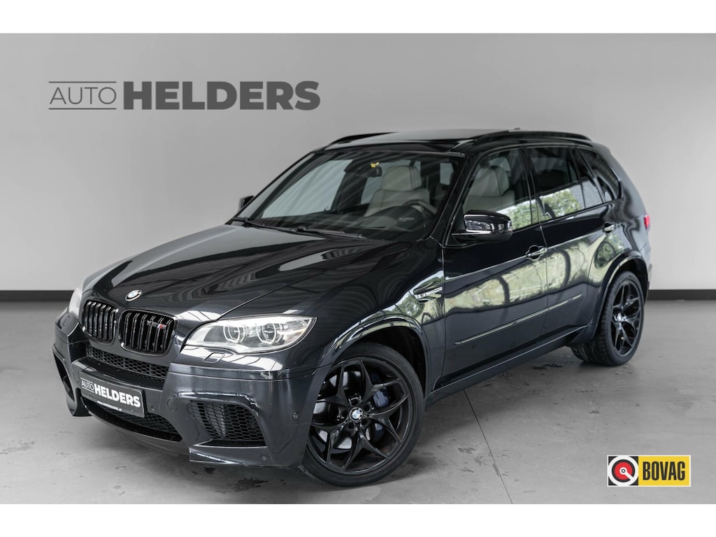 BMW X5 4.4i M 556 PK Akrapovic Full Option