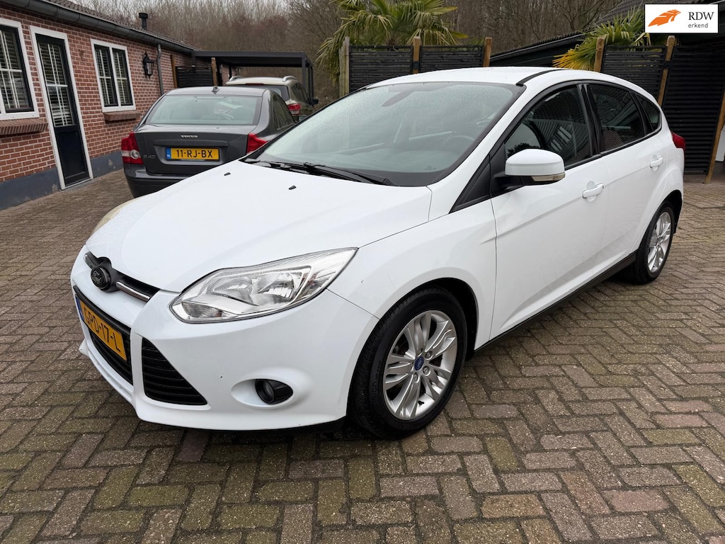 Ford Focus 1.0 EcoBoost Titanium NIEUWE APK tot 3-2027