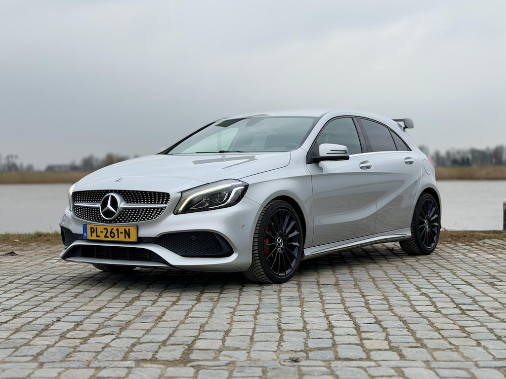 Mercedes-Benz A-klasse 180 Business Solution AMG|185 PK!|A45 Spoiler