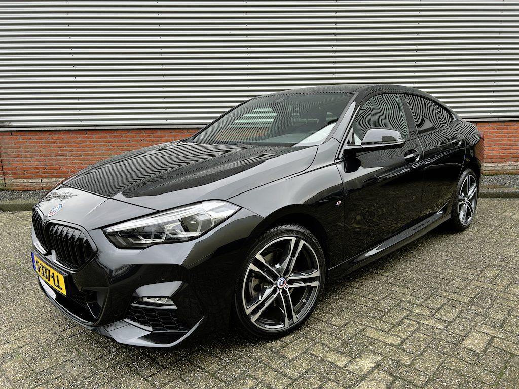 BMW 2-serie Gran Coupé 218i M-Sport | High Executive | Leder | Apple carplay / Android auto | HIFI Audio | Stoel Verw | Camera |
