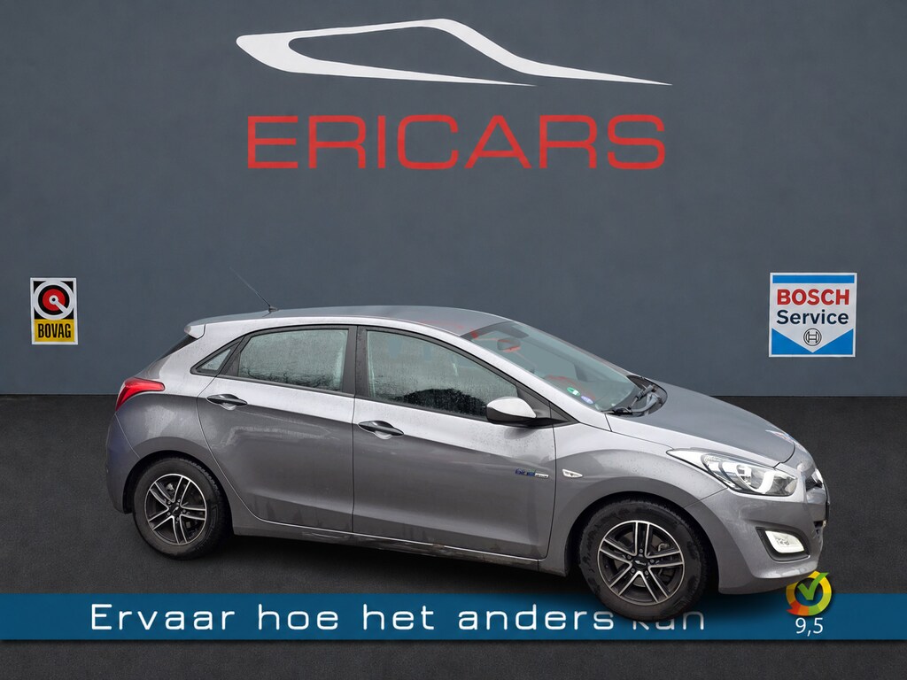Hyundai i30 1.6 GDI i-Drive Cool AIRCO LM