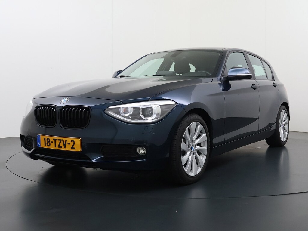 BMW 1-Serie 116i Aut , nw Distr.kettingset + klep rubbers vv