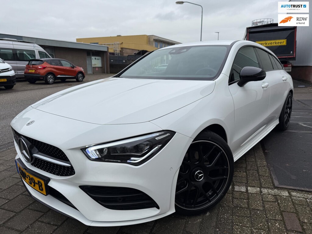 Mercedes-Benz CLA Shooting Brake 200 AMG Line